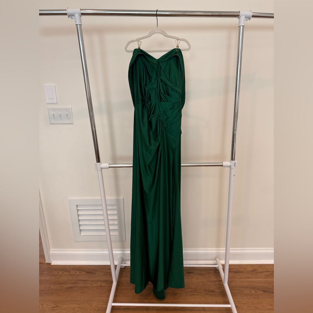 Fiesta Strapless Emerald Dress